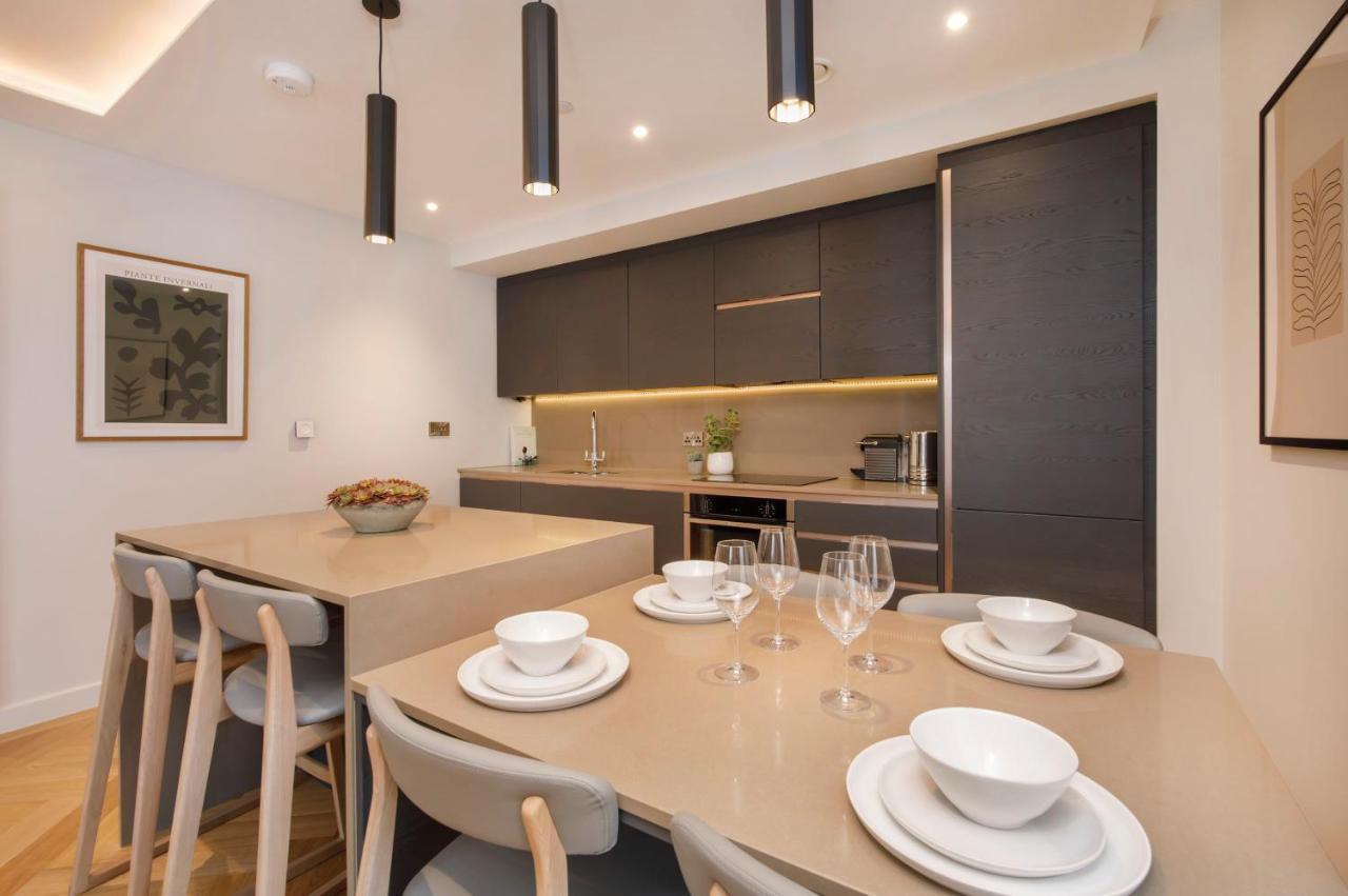 21 Hudson Quarter Luxury Apartments-free Parking 1 Car Apartment York