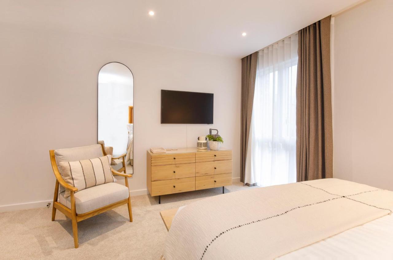 21 Hudson Quarter Luxury Apartments-free Parking 1 Car Apartment *