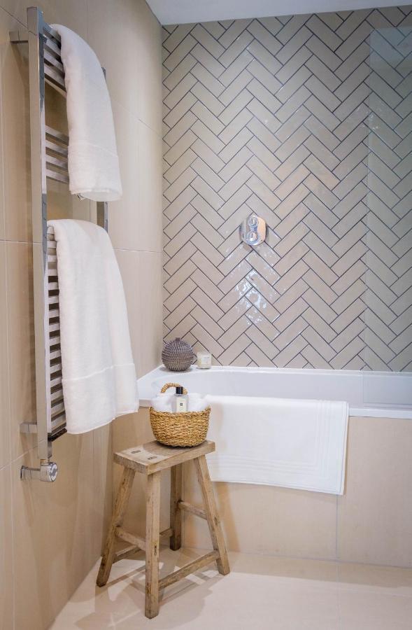 Apartment 21 Hudson Quarter Luxury Apartments-free Parking 1 Car *