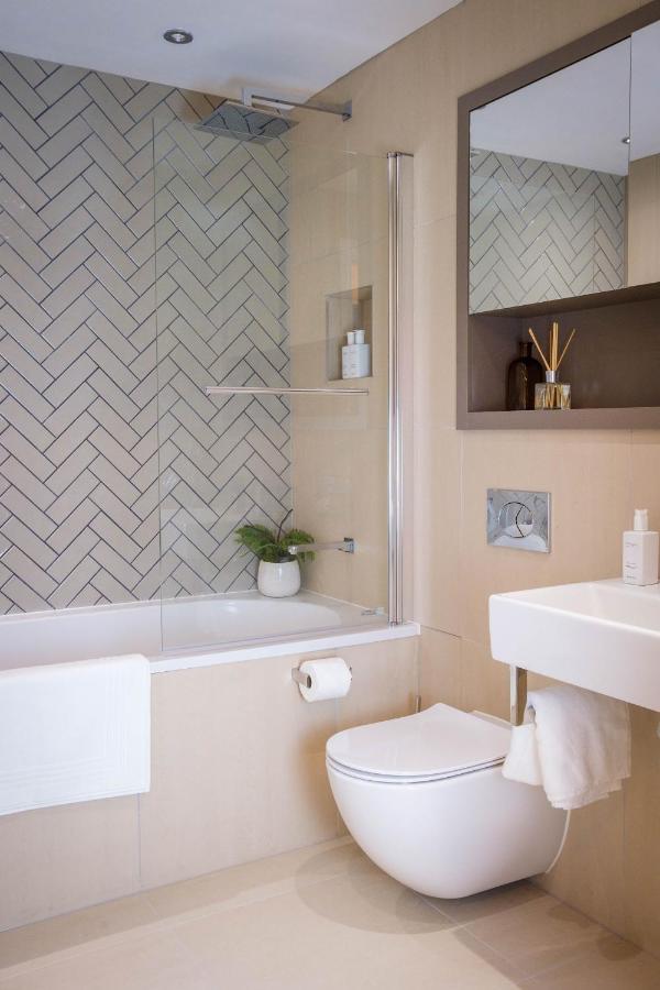 21 Hudson Quarter Luxury Apartments-free Parking 1 Car Apartment